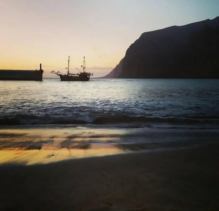 Apartment Perfect Getaway In Los Gigantes, Shared Pool-Wifi Acantilado de los Gigantes Spain